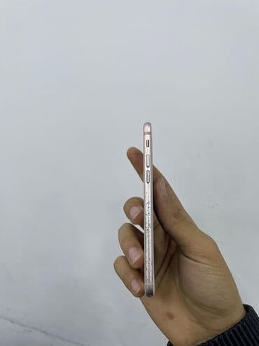 VAZ (LADA): IPhone 8, Qızılı, Simsiz şarj — 3