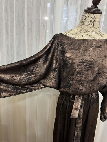 don qisa: Zərif ziyafət geyimləri dəsti - Model 1: Uzun, bənövşəyi-mavi — 3