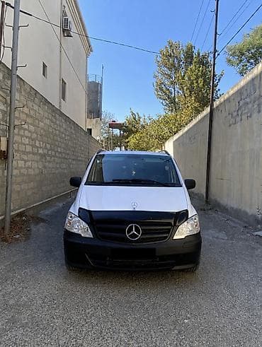 Mercedes-Benz : 2.1 l | 2012 il Van/Minivan