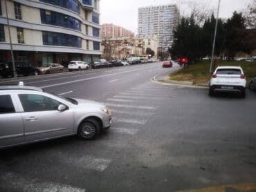 nerimanovda obyekt satilir: Xətai rayonunda, metroya yaxın ərazidə (Qazaxıstan səfirliyi — 2