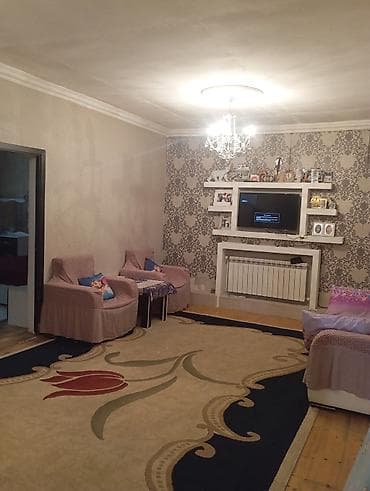 gunesli̇ heyet evleri: 2 mərtəbəli həyət evi - Plan: 2 mərtəbə, həyət daxili geniş darvazalı — 10