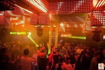 Hostes, qeydiyyatçı tələb olunur, 18-29 yaş, Təcrübəsiz