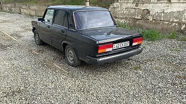 masin lada: VAZ (LADA) 2107: 1.6 l | 2011 il 265800 km Sedan — 8