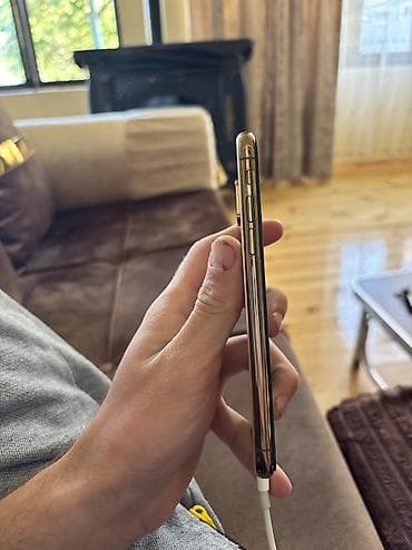 samsung a13 ekran: IPhone Xs, Qızılı, Face ID — 4