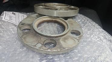 bmw disk: Seyser spacer – 4 eded 2 qabaglar arxaya nisbeten nazikdir, mersedes — 3