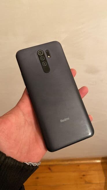 Redmi 9A, 64 GB, rəng - Qara, Qırıq lalafo.az -da Redmi 9A, 64 GB, rəng - Qara, Qırıq