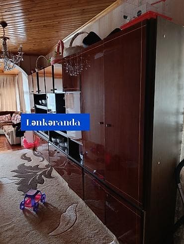 parça dolab: Klassik üslubda böyük otaq divar dolabı - Material: ağac əsaslı — 1