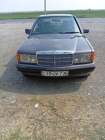 mercedes 208 d: Mercedes-Benz 190 (W201): 1.8 l | 1991 il Sedan — 1