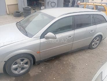 ford tranzit 2007: Opel Vectra: 2.2 l | 2005 il 40000 km Universal — 1
