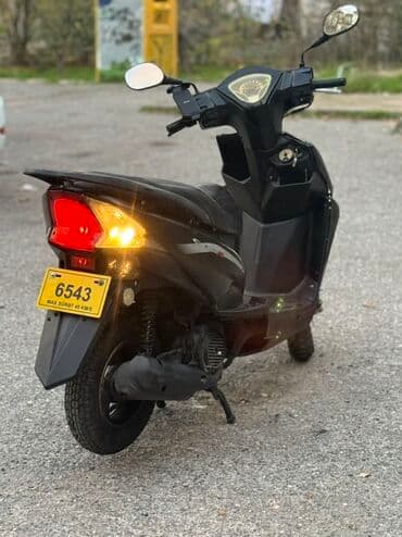 skuter adapter: - Yamaha, 125 sm3, 2023 il, 27000 km — 6