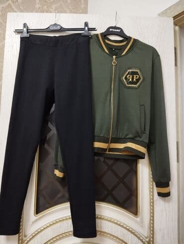 sari qizil komplekt: Dəst 36 S razmer Alınıb 50 AZN təzədir dəyərindən aşağı satıram — 1