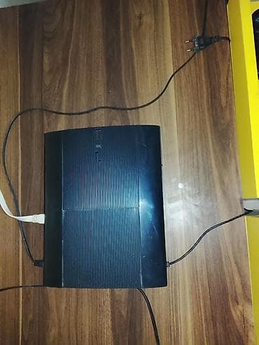 video reqstrator: SuperMax LED televizor + PlayStation 3 oyun konsolu dəsti. normal — 2