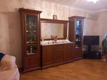 sumqayit 6 ci mikrorayon: Bakı, 3 otaqlı, Köhnə tikili, m. Neftçilər, 81 kv. m — 2