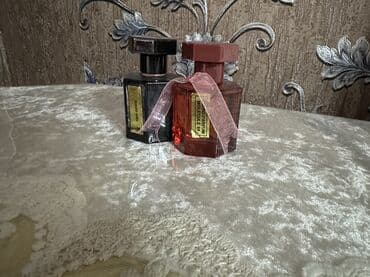 Qadın ətirlərinin müxtəlif qoxuları - Şüşə: dekorativ, qabarıqlı