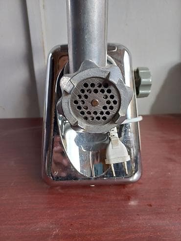 et ceken: Ət çəkən maşın Alpina, 2000 Vt, Revers ilə, İşlənmiş — 2