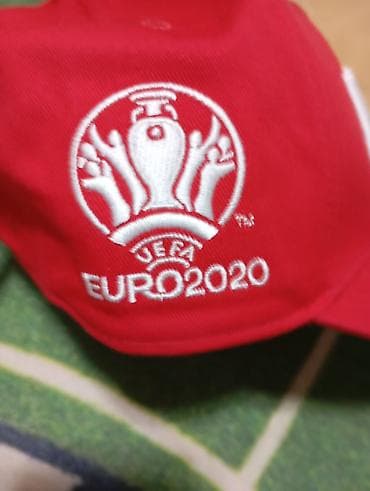 coban geyimi: UEFA EURO 2020 rəsmi məhsulları – Uels (Wales) fan seti Dəst: - — 3