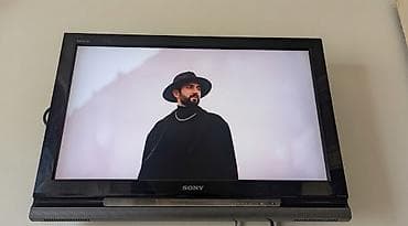 Sony Bravia LCD televizor - Ekran: təxminən düym diaqonal, geniş