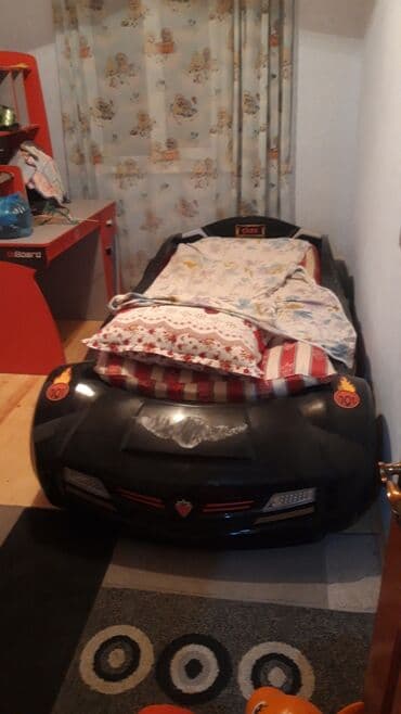 işlənmiş seyflər: Oğlan və qız üçün, İşlənmiş, Maşın-çarpayı — 5