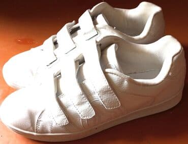 kişilər ucun qacış krossovkaları: İspaniyanın "VİkTory" firmasının krassovkası,43 razmeri az — 3