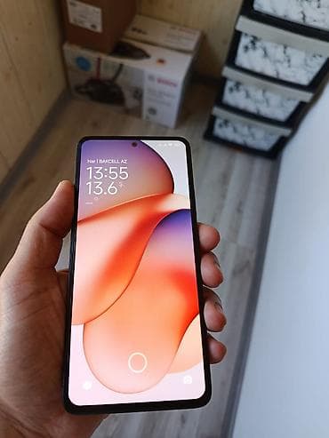 google pixel 10: Qutusu uzb şunuru var.Cizigi yoxdu.Smartfon – qara rəng, ön kamera — 3