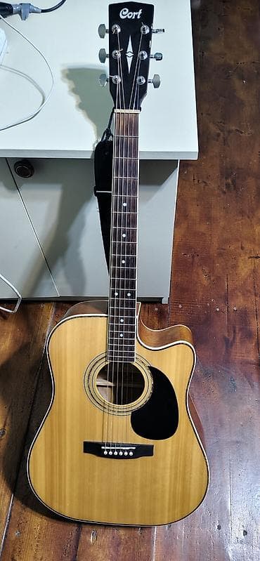 giant velosiped satilir: Akustik gitara, 6 sim — 1