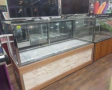 Qida vitrini / soyuducu vitrin - Şüşə vitrinli, ön hissəsi ağ daş