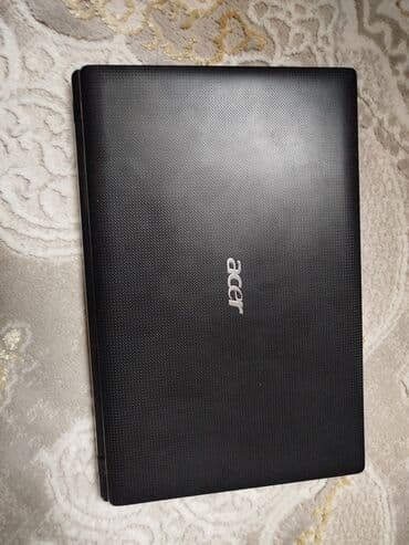 Masaüstü kompüterlər və iş stansiyaları: Acer noutbuk Xüsusiyyətlər və imkanlar: - Korpus: qara, naxışlı — 2