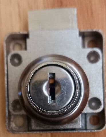 заказать москитную сетку на окно: Pulsuz çatdırılma — 8