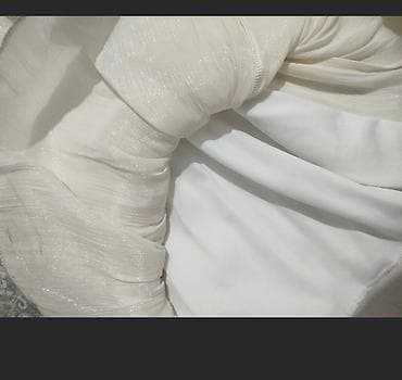 Zərif ziyafət donu – ağımtıl “ivory” rəngdə, yüngül parıltılı şifon — 4