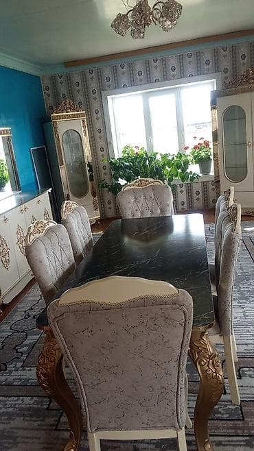 Masa və oturacaqlar