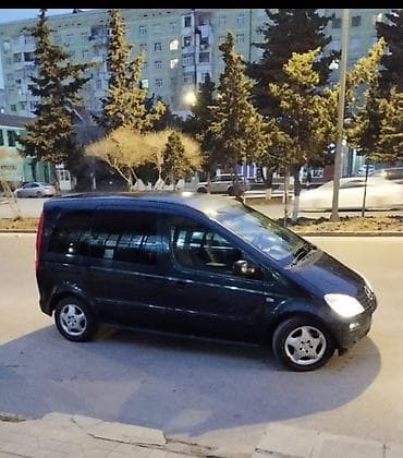 mini laser: Mercedes-Benz Vaneo: 1.9 l | 2002 il Van/Minivan — 7