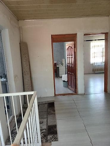 gence gulustan qesebesinde evler: 4 otaqlı, 180 kv. m, Orta təmir — 10