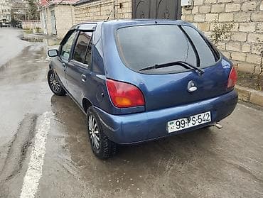Aksesuarlar və tüninq: Ford Fiesta: 1.3 l | 1998 il 194000 km Hetçbek — 6