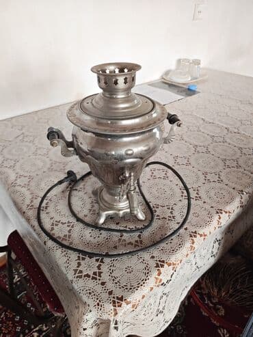 Elektrik samovar - Material: cilalı metal korpus, klassik rus — 1