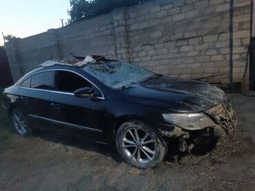 kridit maşınlar: Qara rəngli, zədələnmiş Volkswagen Passat CC avtomobili satılır — 1