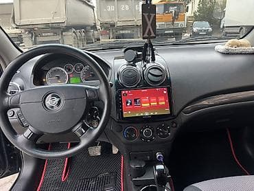 e39 guzgu: Ravon Nexia R3 sedan – qara rəng. Xarici: - Aerodinamik kuzov, xrom — 4