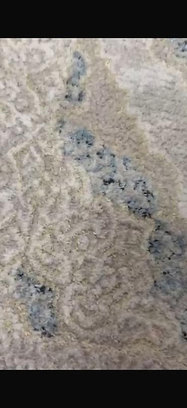 Süfrələr: Xalça – klassik naxışlı, açıq bej və mavi tonlarda - Ölçü: təxmini — 3