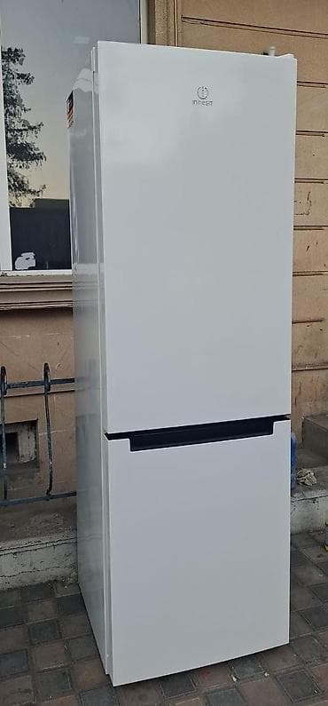 İndesit soyuducu defrost 400 azn📍Tam işlek yazlı şekilde zemanet