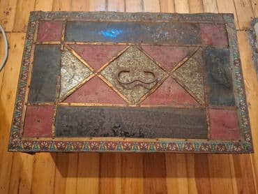 qedimi mirvari: Antikvar əşyalar satılır. Saldıqca (açarı yoxdur) Znaçoklar Qədim — 3