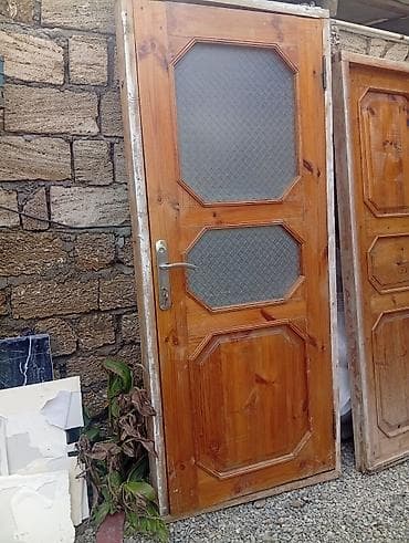 Напольные покрытия: Taxta qapı dəsti catdirilma daxil - Material: təbii ağac (şotlanmış — 2