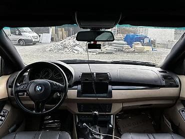 chery a 21: BMW X5: 4.4 l | 2000 il Ofrouder/SUV — 10