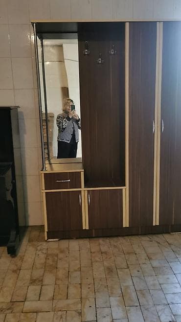 hamam dolapları: 2 qapılı, Güzgülü, Qəhvəyi, Digər material, Açılan, Düz dolab — 2