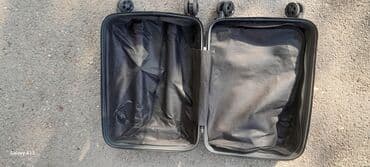 CD, DVD disklər və kassetlər: Əl yükü standartlarına cavab verən eyni zaman baqaj kimidə daşına — 10