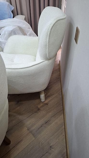 interyer: Kreslo, Parça — 4