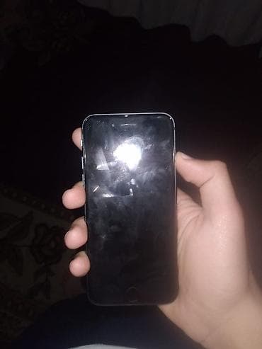 iphone 6 ucuz qiymete: IPhone 8, Qara, Barmaq izi — 2