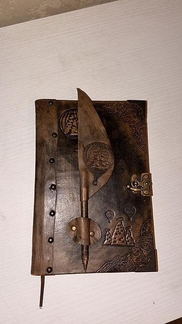 blaknot: Məhsul: Dəri üzlü əl işi dəftər + tematik qələm - Material: Təbii — 1