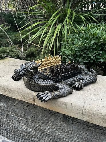 Şahmatlar: Sahmatlar hazir elde var. Çeşid çoxdu.çatdırılma 1_2 saata edilir. Qoz — 5