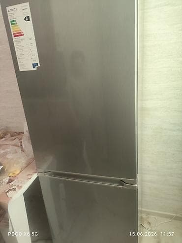 Paslanmayan polad rəngli ikikameralı soyuducu - Yuxarıda soyuducu lalafo.az -da Paslanmayan polad rəngli ikikameralı soyuducu - Yuxarıda soyuducu