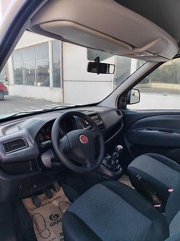 2003 ford transit: Fiat Doblo: 1.4 l | 2013 il 397000 km Van/Minivan — 6