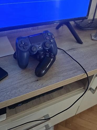 Elaqə nömrəsi:0777317383. Sony PlayStation 4 oyun